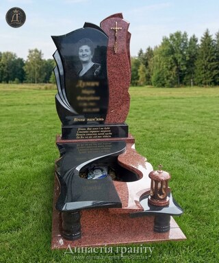 Одинарний гранітний пам’ятник «Полум’я душі»