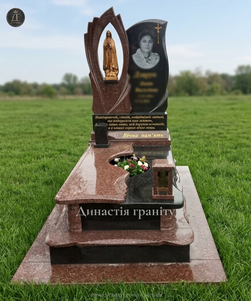 Одинарний гранітний пам’ятник «Небесна Заступниця»