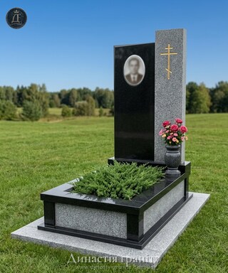 Одинарний гранітний пам’ятник «Світлий простір»